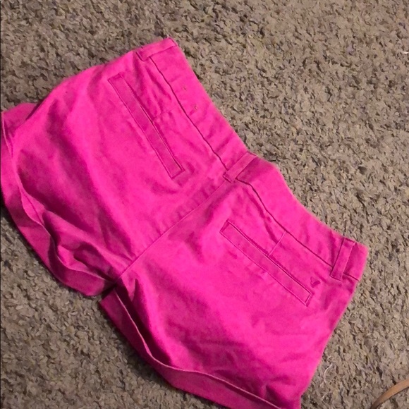 Magenta shorts - Picture 4 of 4